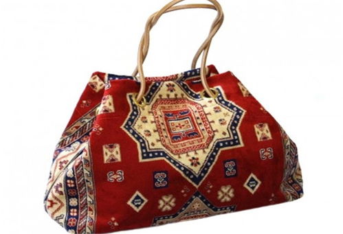 地毯包箱包产品图片 地毯包箱包店铺装修图片