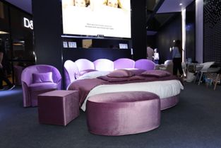 布局西部软床大市场,爱意寝具用原创和设计征服成都家具展